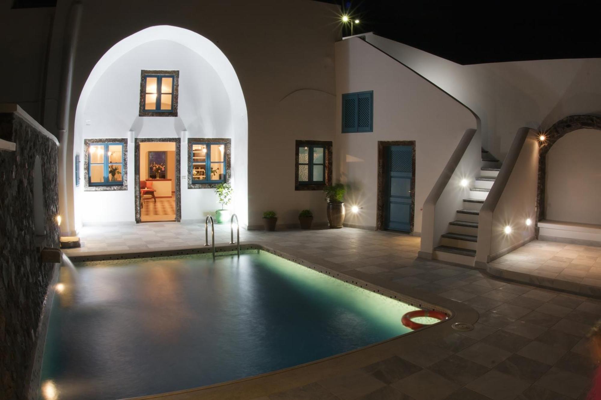Vallas Apartments & Villas 피로스테파니 외부 사진